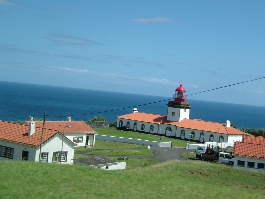 Moradias Estacao Radio Naval , Moradia Vila Do Porto Villa Lajes das Flores Exterior photo